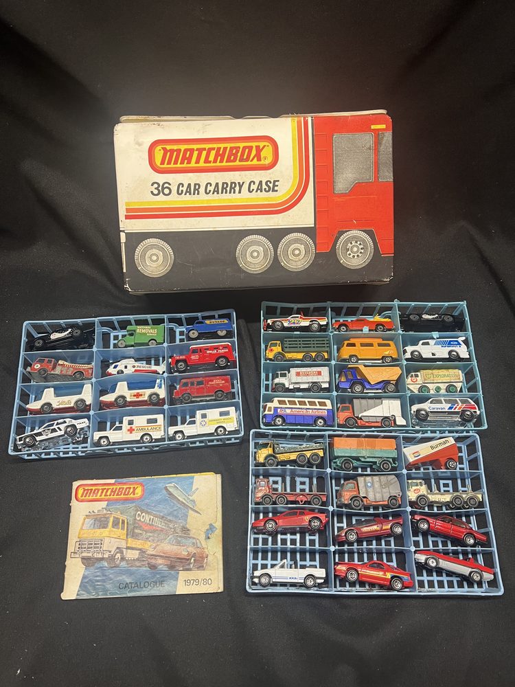 Lesney die-cast Matchbox toy vehicle collection with 1978 Matchbox carry case and catalogue