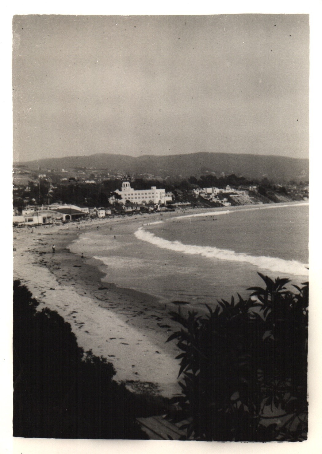 1946 Laguna Beach California coastal town ocean beach swimmers vintage snapshot